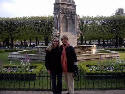 Mom and Sara outside Notre Dame